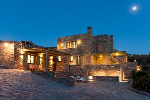Sea & Stone Villas