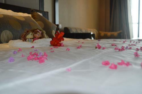 Lao Cuo Zhai Ren Apartment
