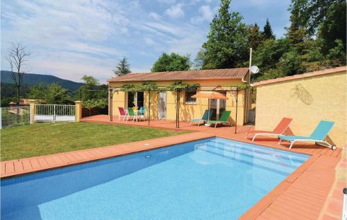 Two-bedroom Holiday Home In Molieres-sur-ceze