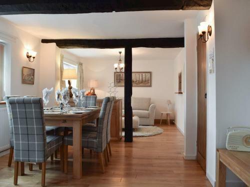 Three Batch Cottages