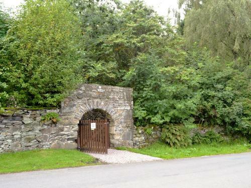 Ingle Neuk Cottage