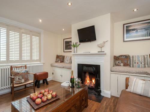 Pebble Cottage