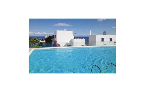 Three-bedroom Holiday Home In Adele, Rethymno