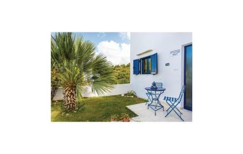 Three-bedroom Holiday Home In Adele, Rethymno