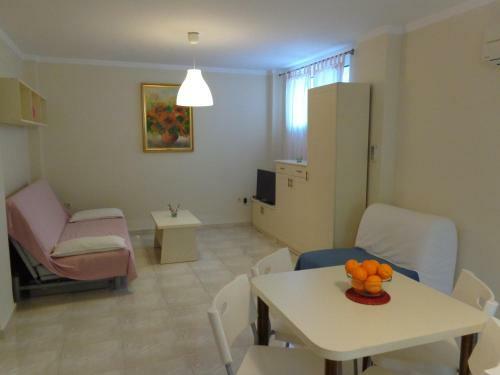 Kalimera Apartments