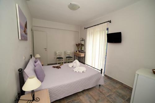 Avra Hotel
