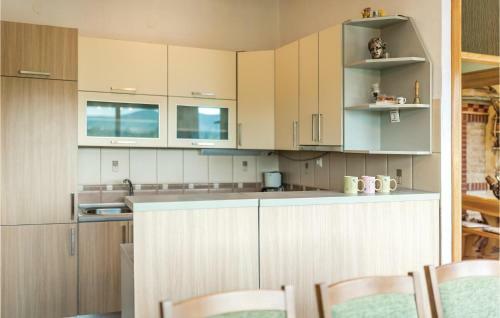 Holiday Home Mirlovic Polje Bb V