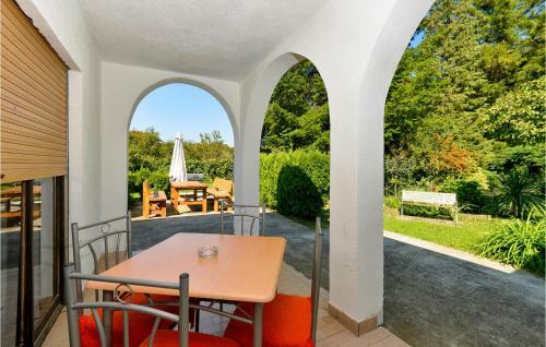 Two-bedroom Holiday Home In Ivanska