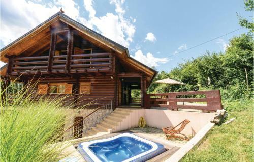 Three-bedroom Holiday Home In Krasic
