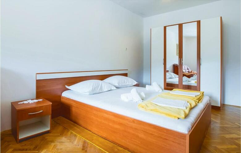 Holiday Home Kucice With Outdoor Pool