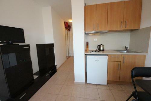 Menada Ravda Apartments