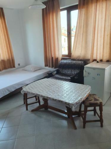 Hotel ????"?????"