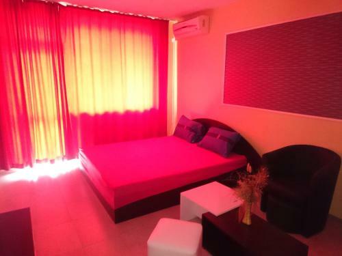 Hostal Dalia Guest House