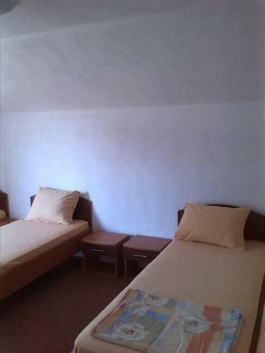 Hostal Dalia Guest House