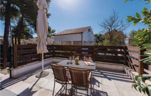 Two-bedroom Apartment In Jadrija