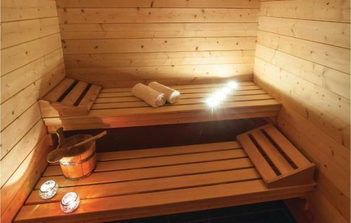 Three-bedroom Holiday Home In Brestovac