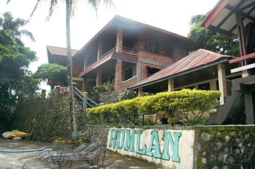 Hostal Romlan