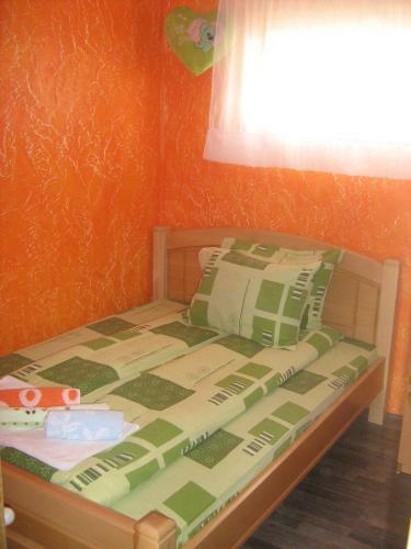 Rooms & Apartment Ljiljana