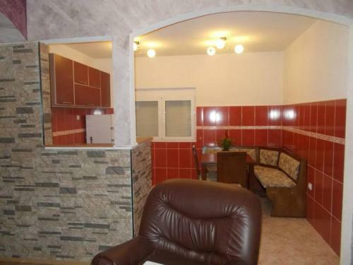 Rooms & Apartment Ljiljana