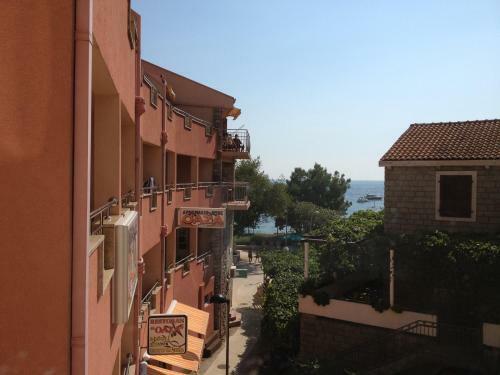 Apartments Et