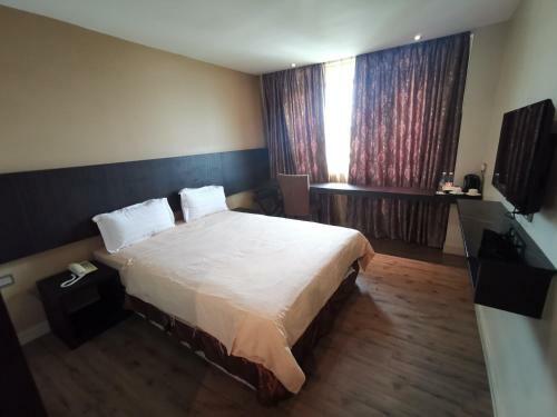 Hotel De Leon