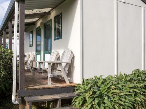 Oakura Beach Holiday Park