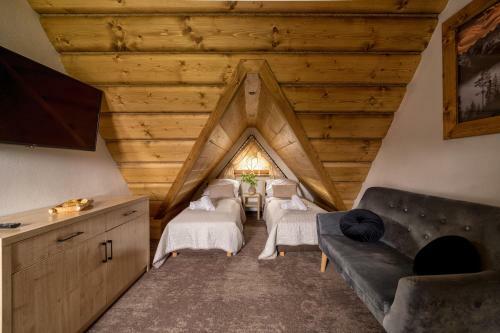 Hostal Karcma Hajnos Pokoje