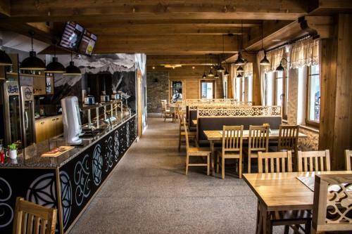 Hostal Karcma Hajnos Pokoje
