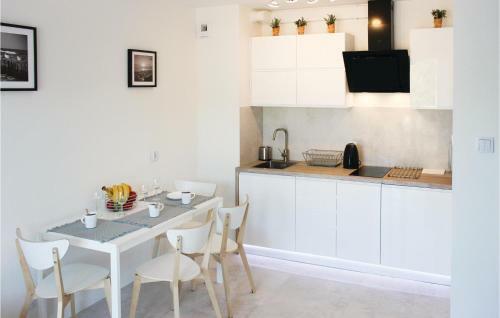 One-bedroom Apartment In Dziwnow