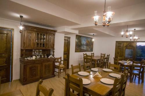 Bed & Breakfast Hanul Banului
