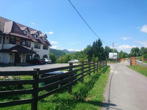 Hostal Hanul Dorului