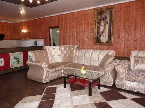 Khutorok Hotel