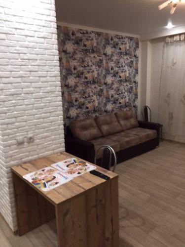 Apartments On Tavricheskaya Ulitsa 9
