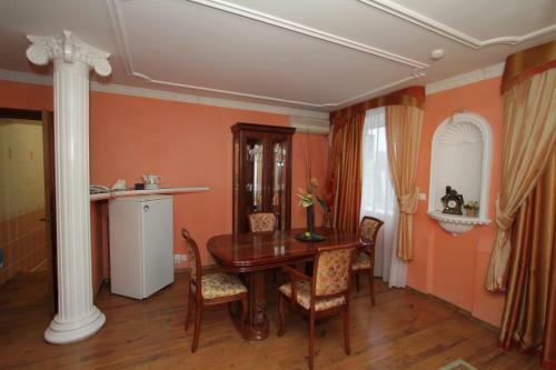 Hotel Azot