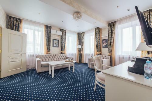 Vladimir Hotel