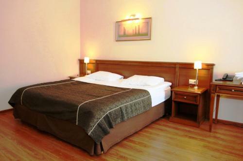 Motel A-108