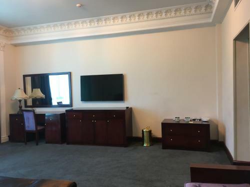 Artis Plaza Hotel