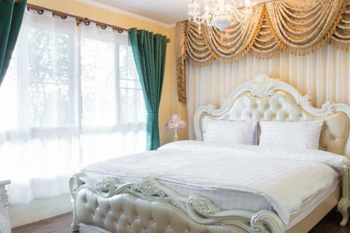 Hotel Mont Blanc In Khao Yai