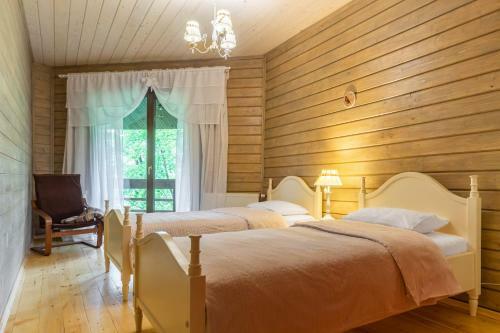 Hotel Bird Valley