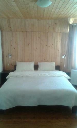 Lodge Cottage Palitra