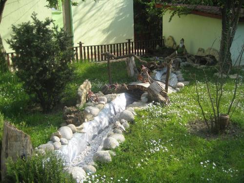 Hostal Vila Saltanat 41