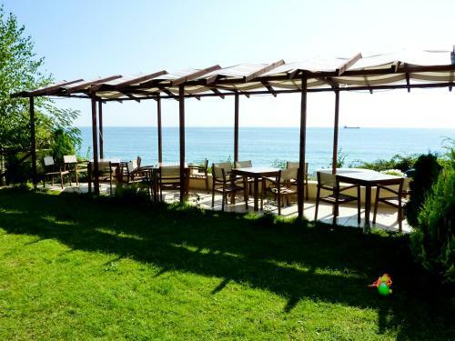 Albizia Beach Hotel