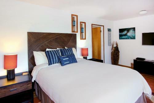 202 Pelton Ave Home