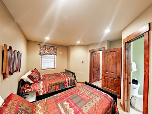 County Townhome 50 Townhouse