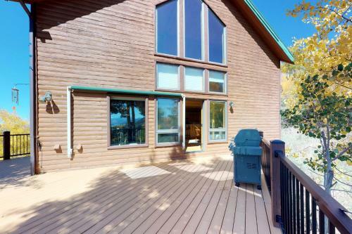 Hamilton Creek Cabin