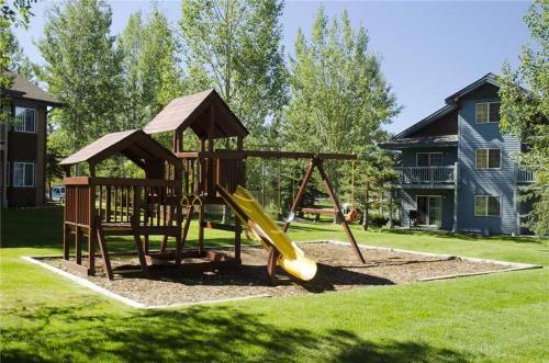 Villas At Walton Creek - V1416