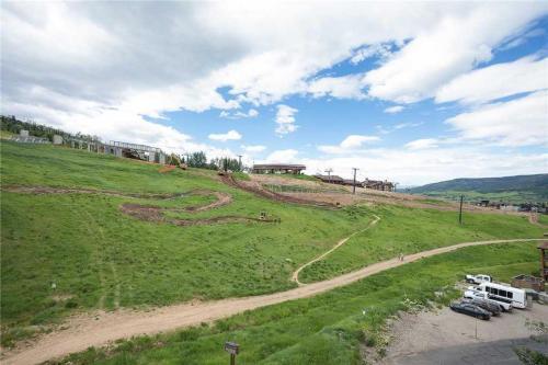 Storm Meadows East Slopeside - Se050