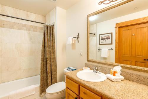 Apartamento 2740 Eagle Ridge Drive Condo