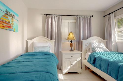 The Grove At Siesta Row
