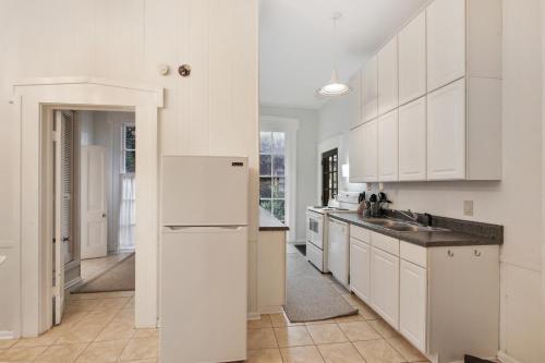 West Jones Apartment Unit #1 Apts